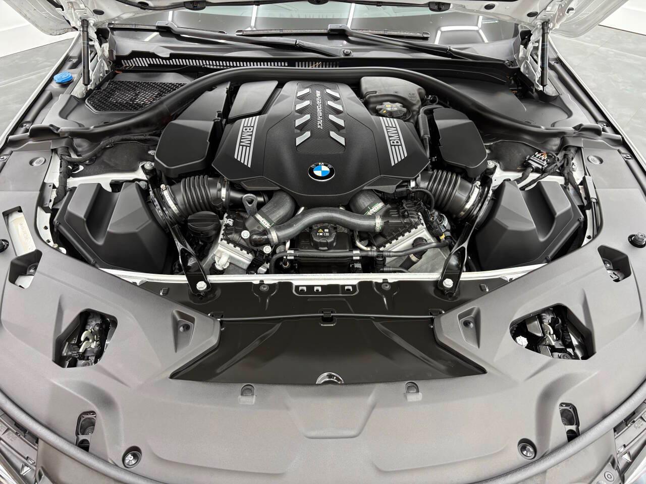 BMW 8-Series Gran Coupe M850i xDrive 2024