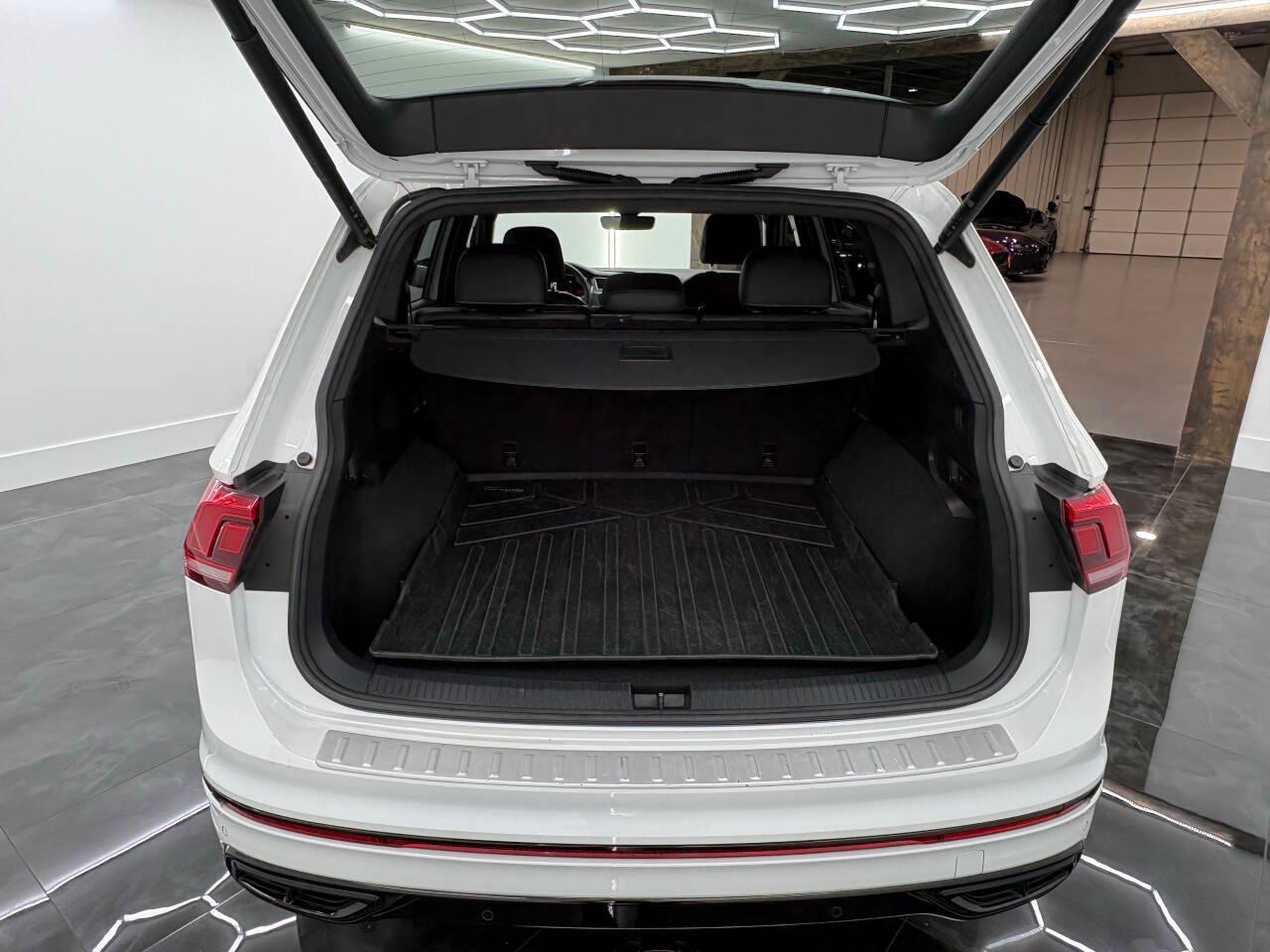 Volkswagen Tiguan SE R-Line Black 4MOTION 2022