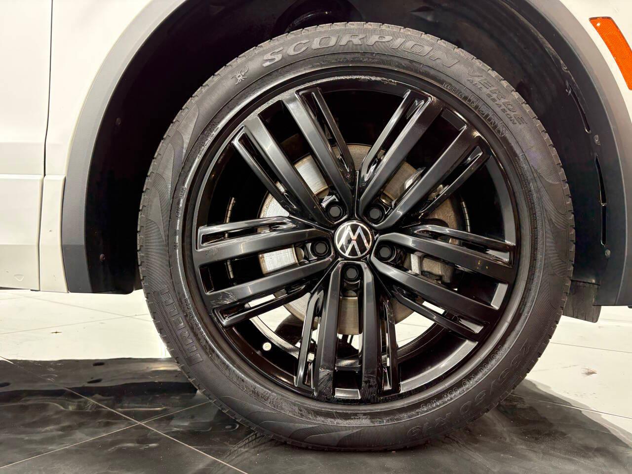Volkswagen Tiguan SE R-Line Black 4MOTION 2022