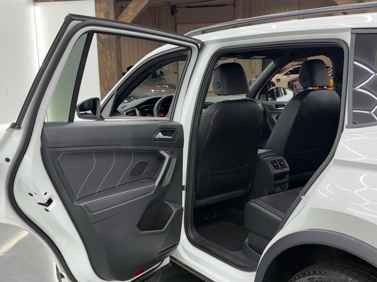 Volkswagen Tiguan SE R-Line Black 4MOTION 2022