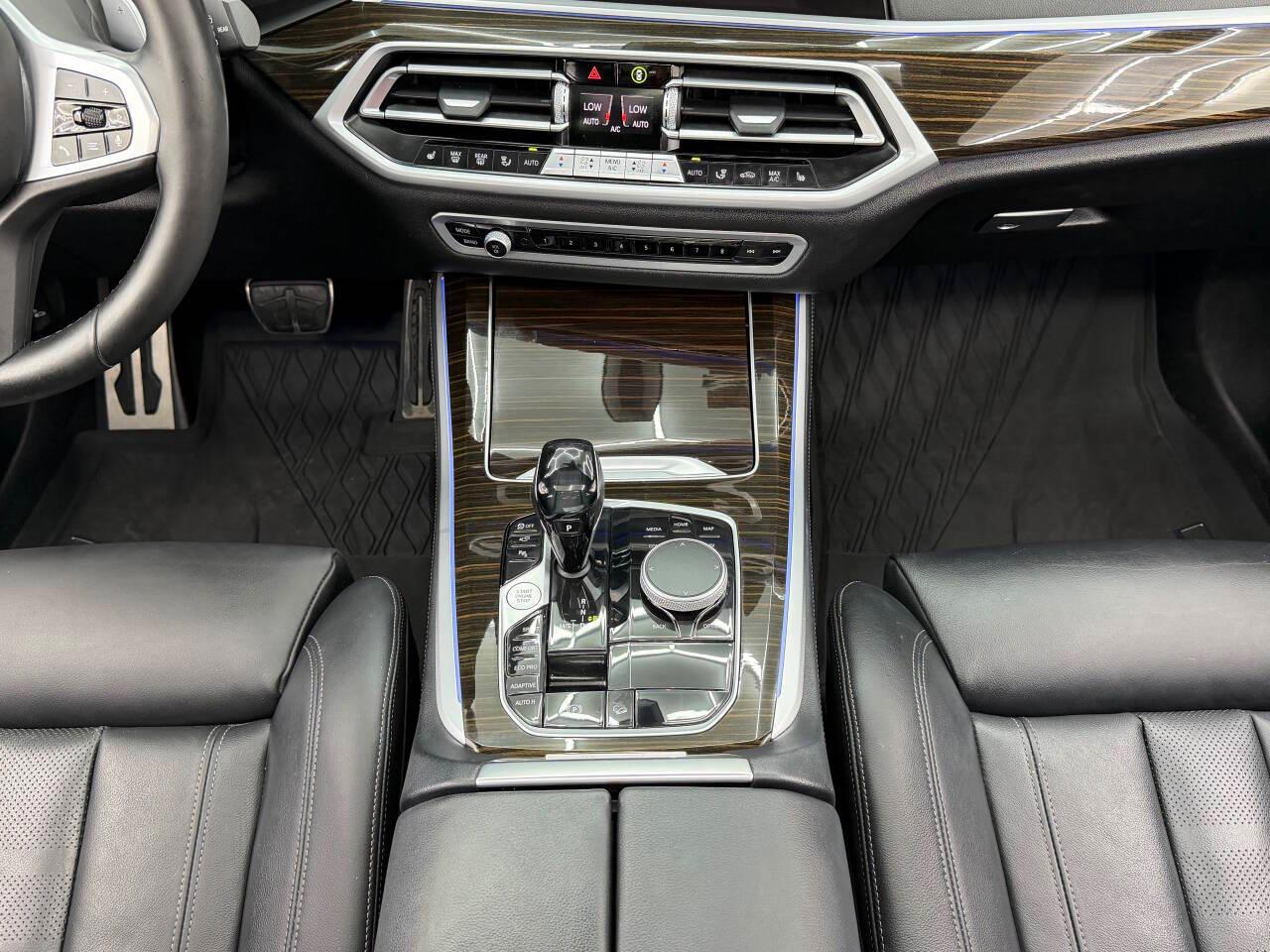 BMW X5 xDrive40i 2021