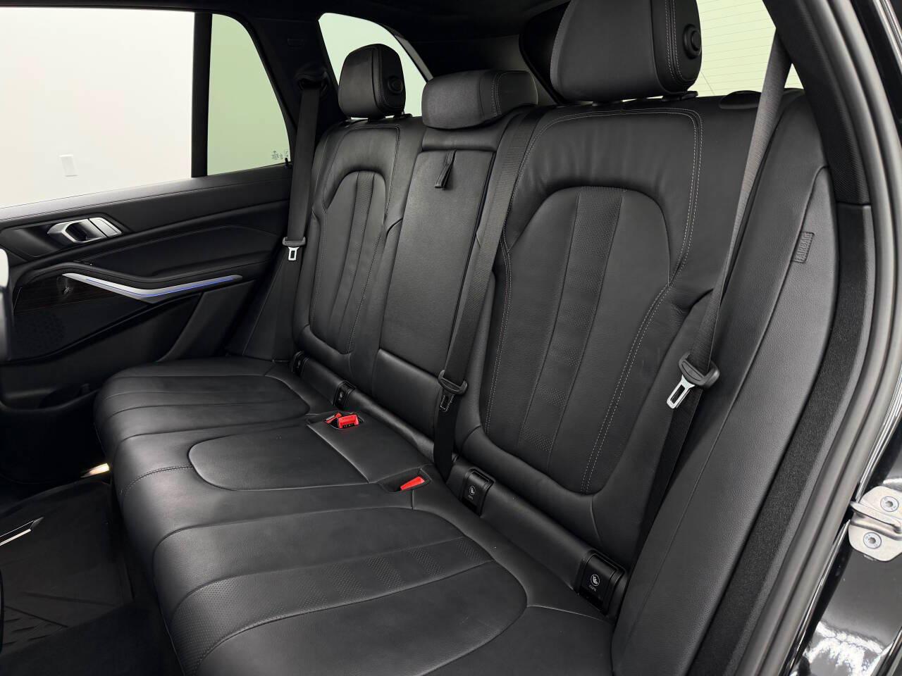 BMW X5 xDrive40i 2021