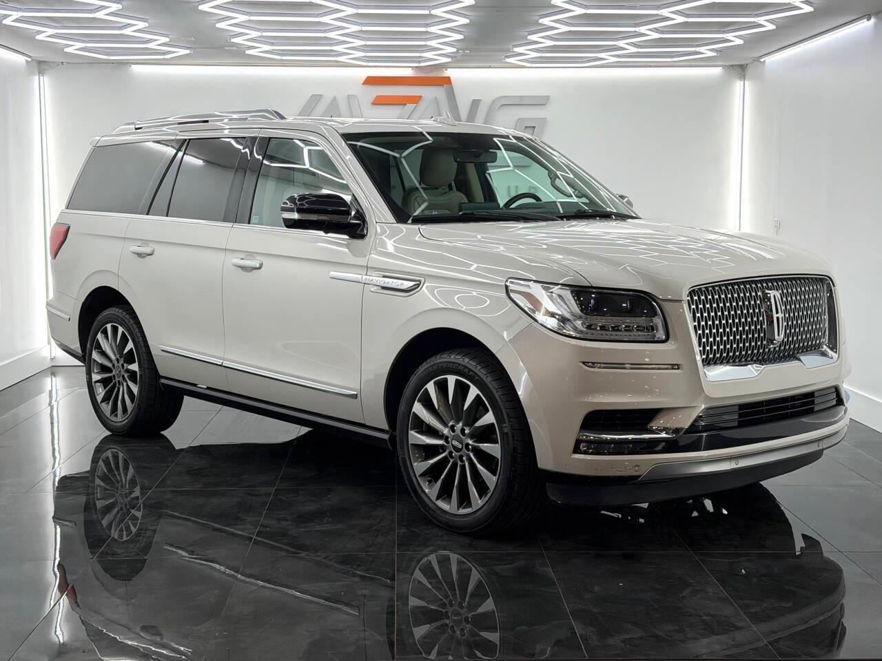 Lincoln Navigator Select 4WD 2019