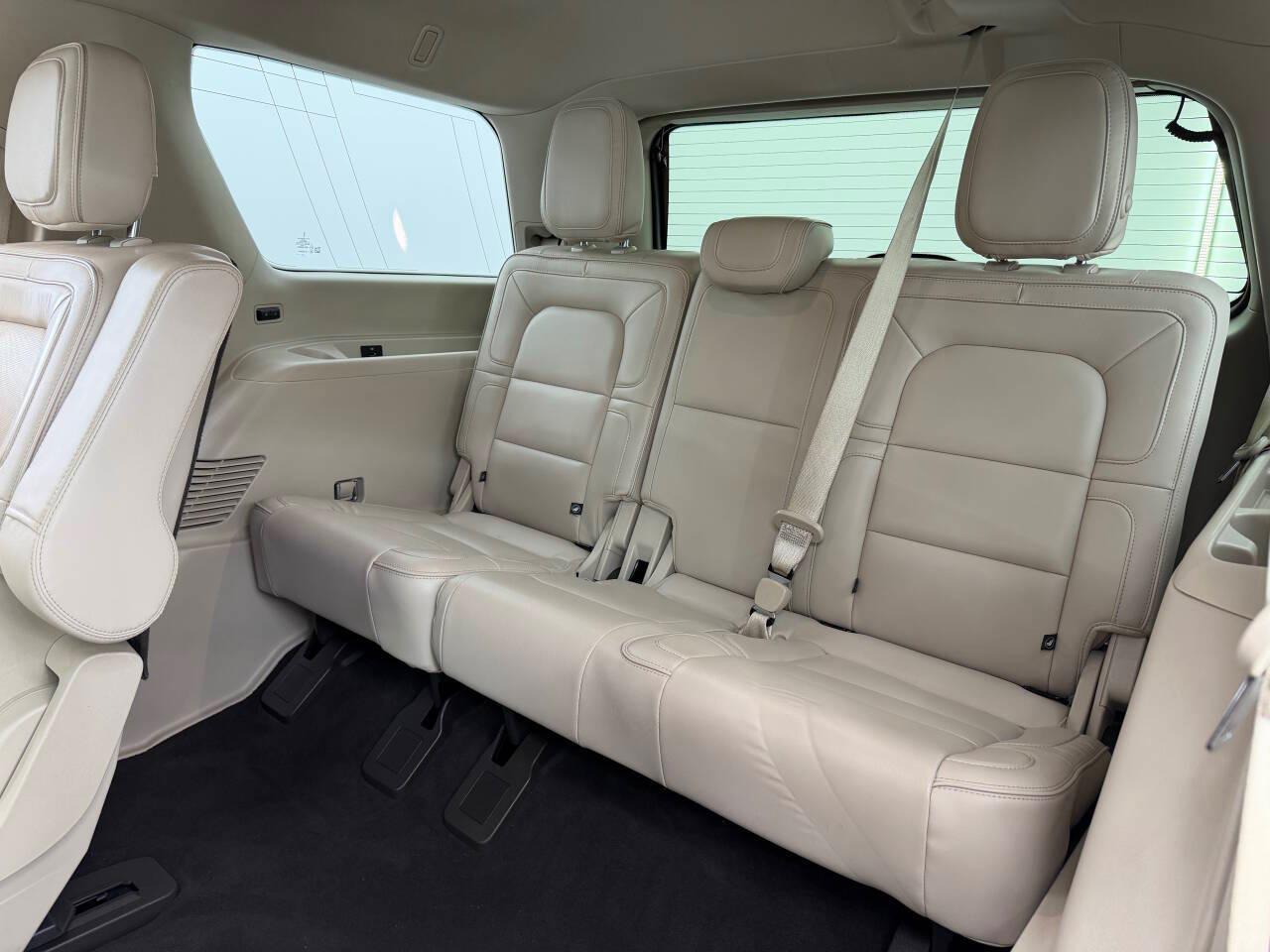 Lincoln Navigator Select 4WD 2019