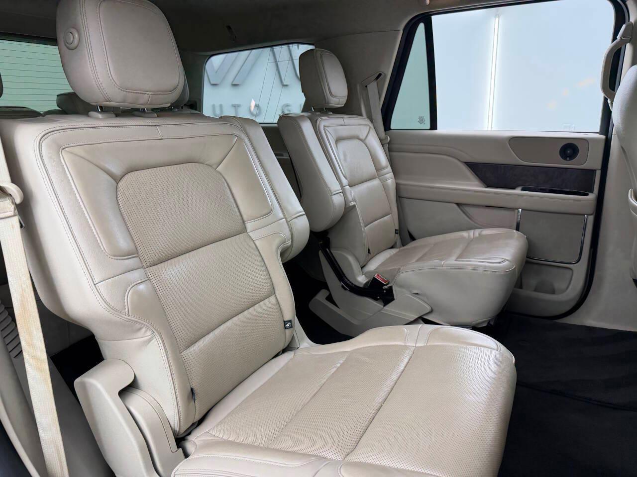 Lincoln Navigator Select 4WD 2019