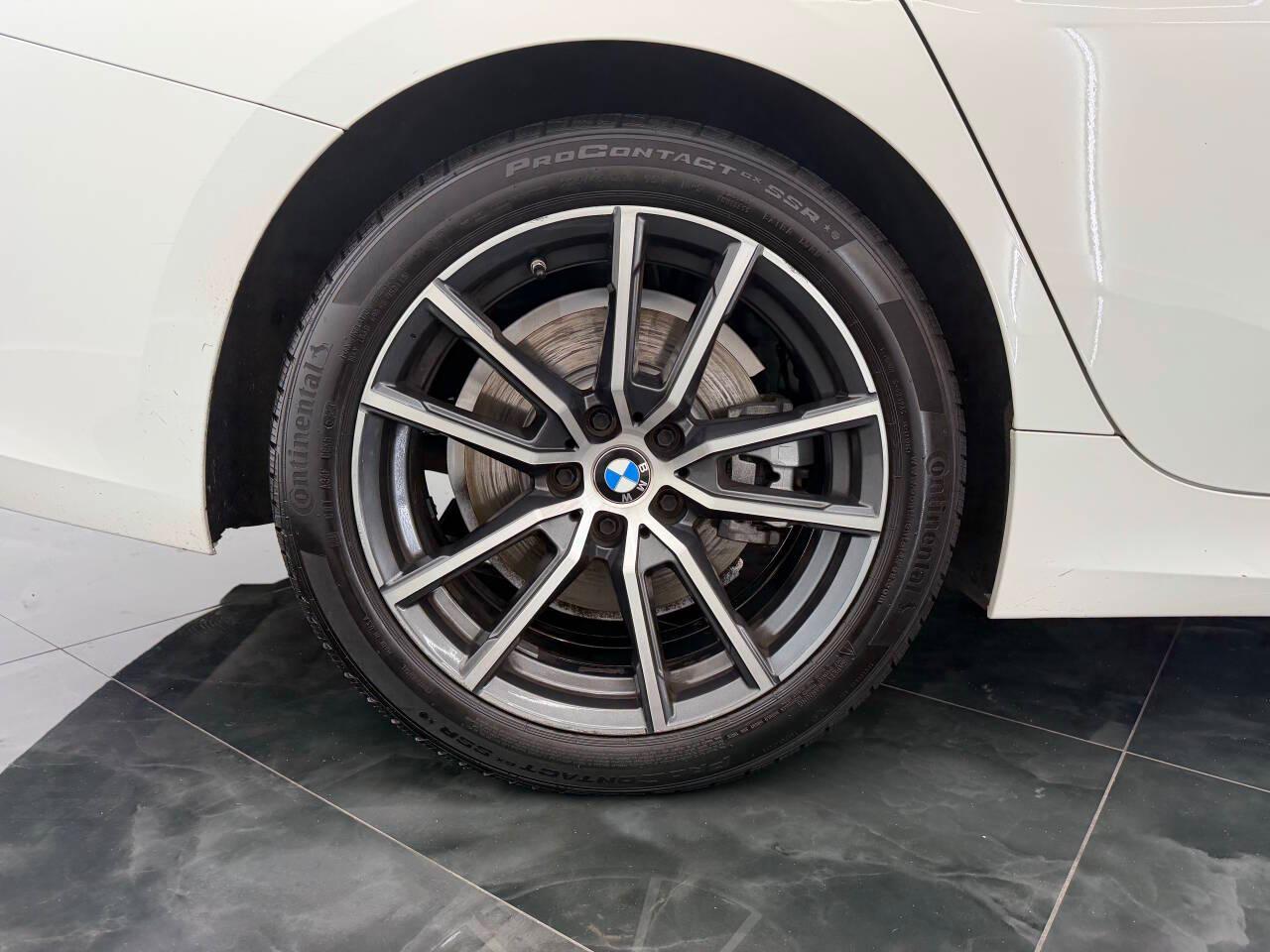 BMW 3-Series 330i xDrive 2021