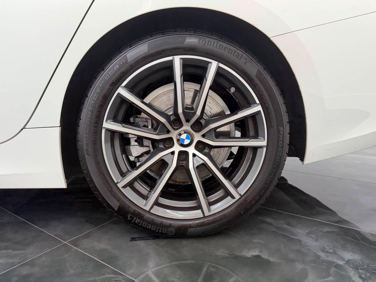 BMW 3-Series 330i xDrive 2021