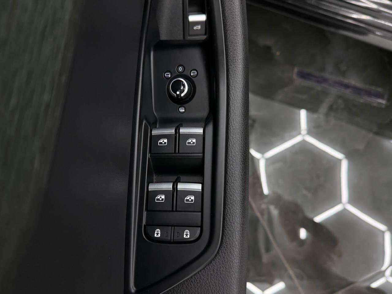 Audi A4 Premium 45 TFSI quattro 2020