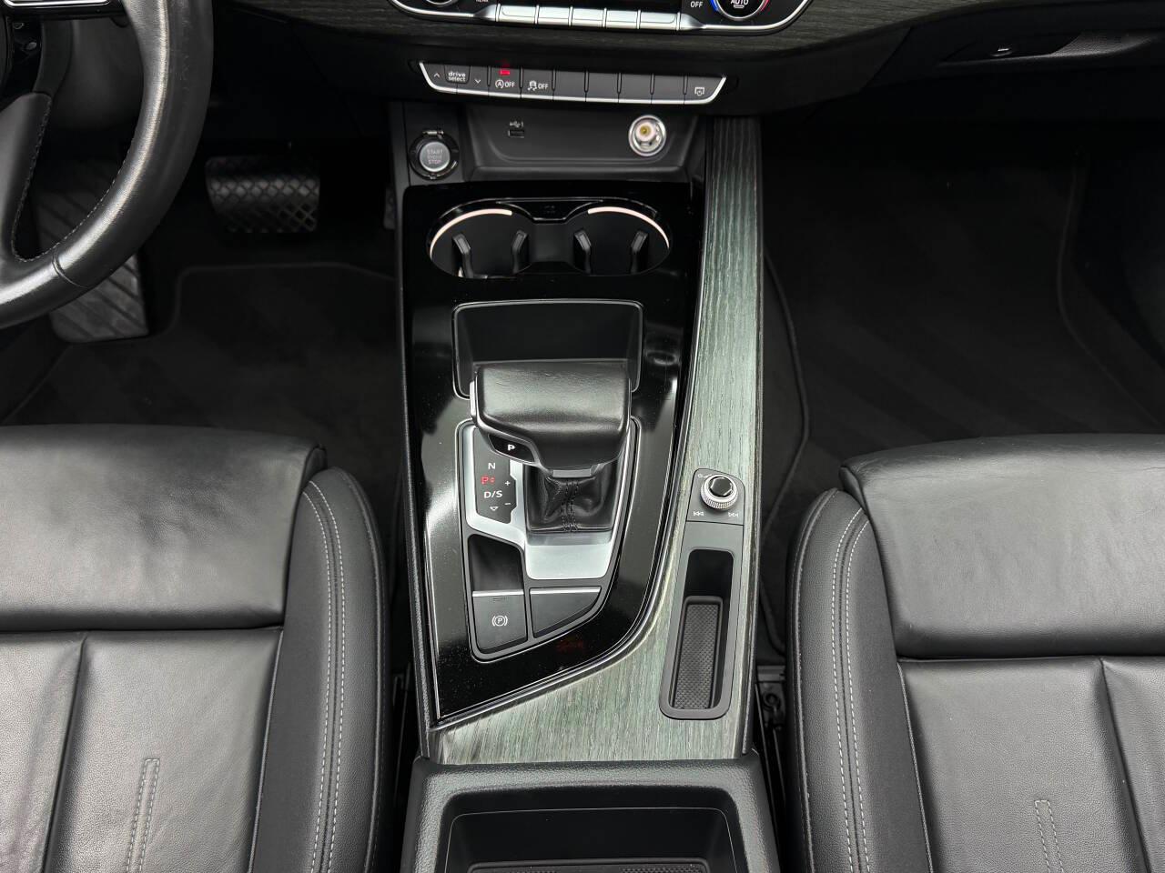 Audi A4 Premium 45 TFSI quattro 2020