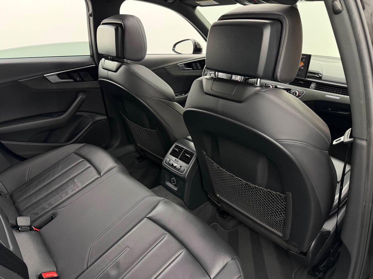 Audi A4 Premium 45 TFSI quattro 2020