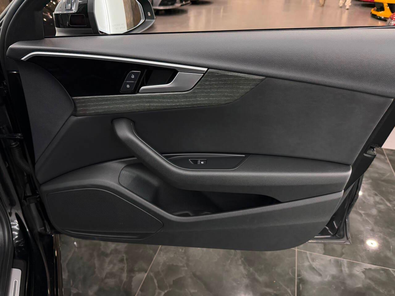Audi A4 Premium 45 TFSI quattro 2020