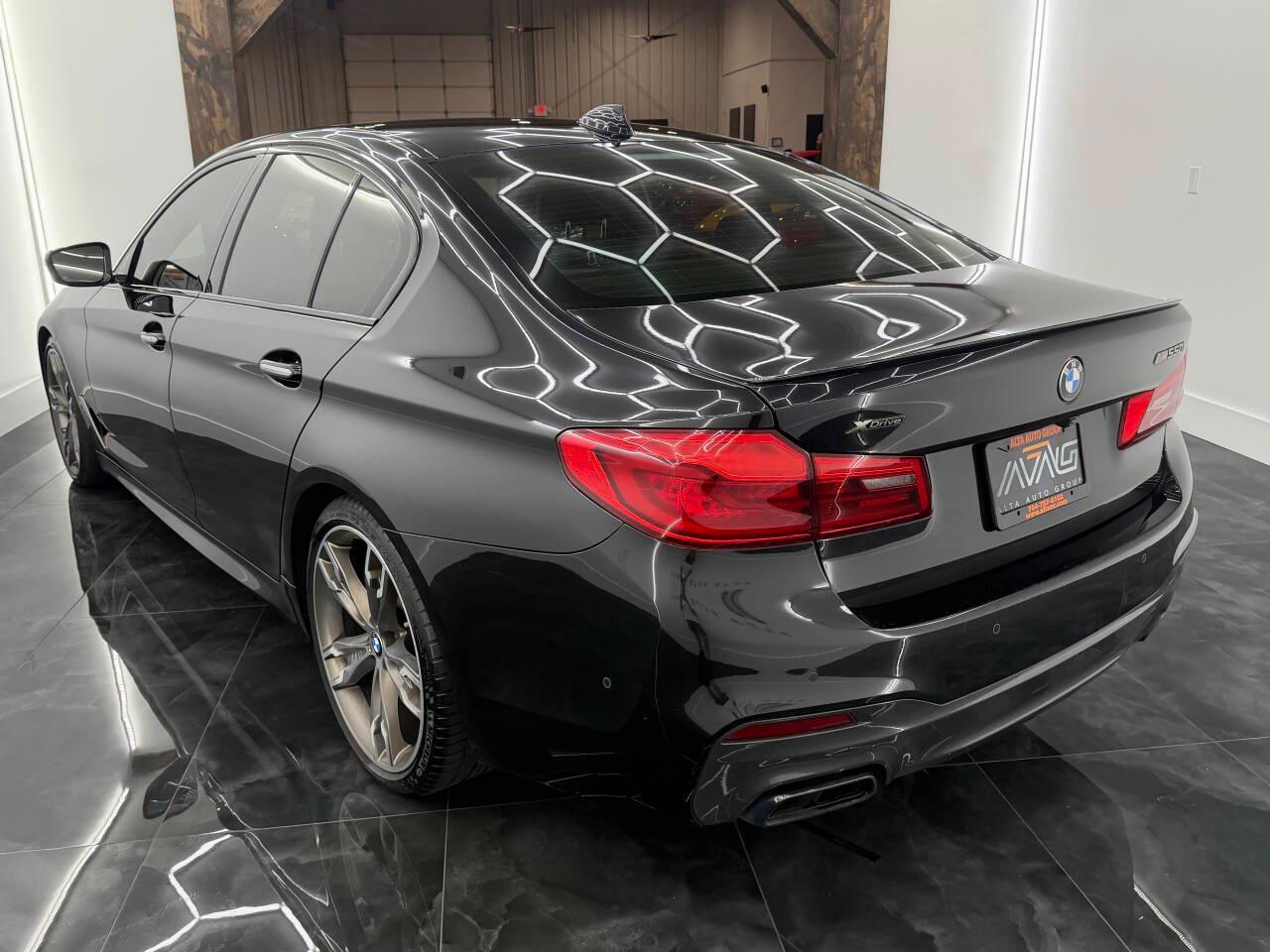 BMW 5-Series M550i xDrive 2018