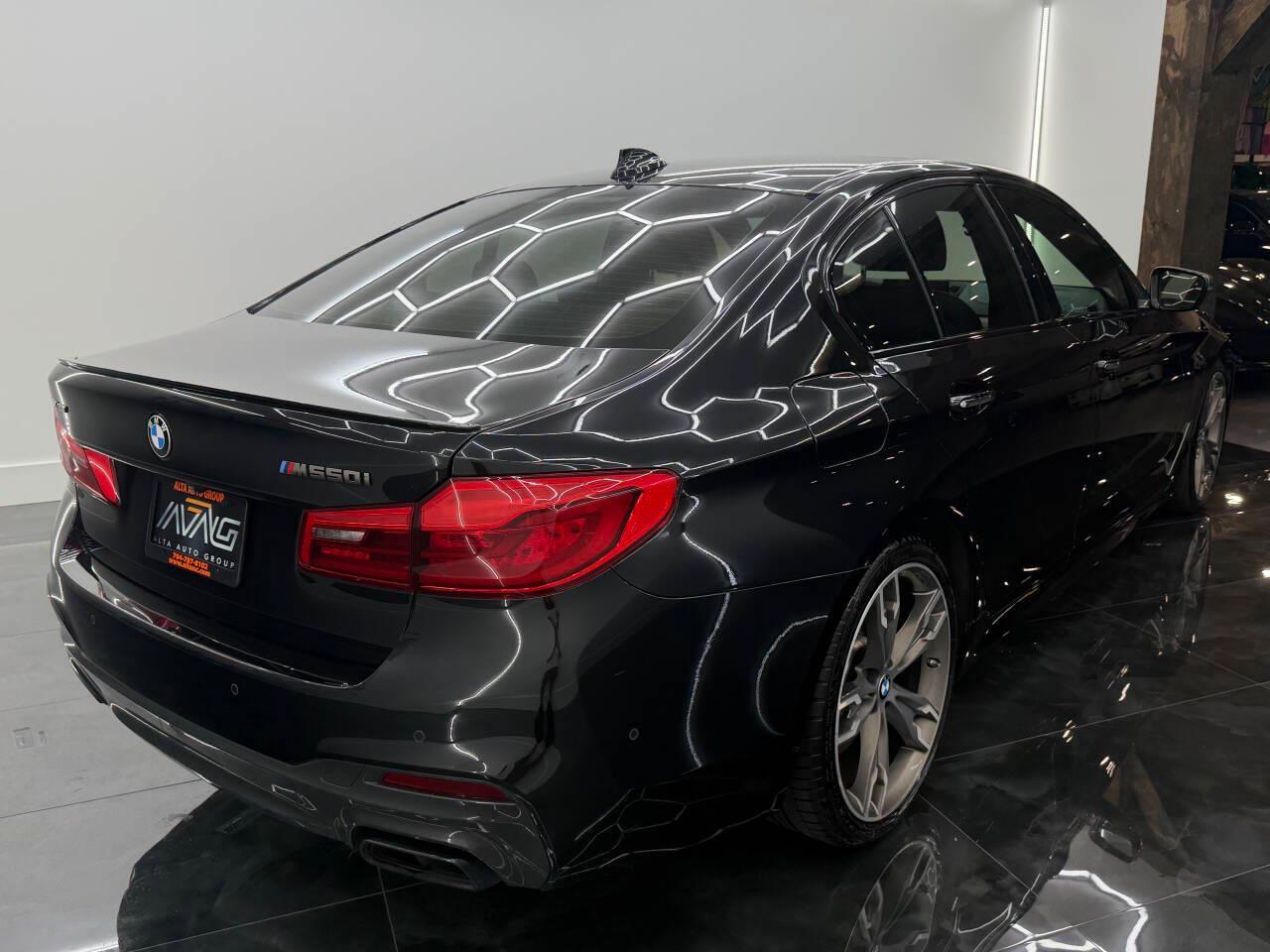 BMW 5-Series M550i xDrive 2018