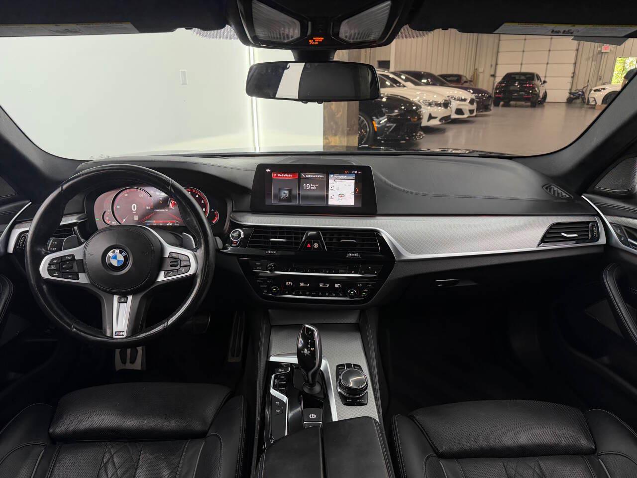 BMW 5-Series M550i xDrive 2018