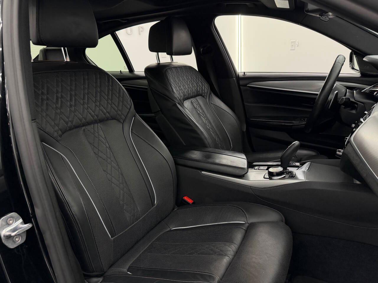 BMW 5-Series M550i xDrive 2018