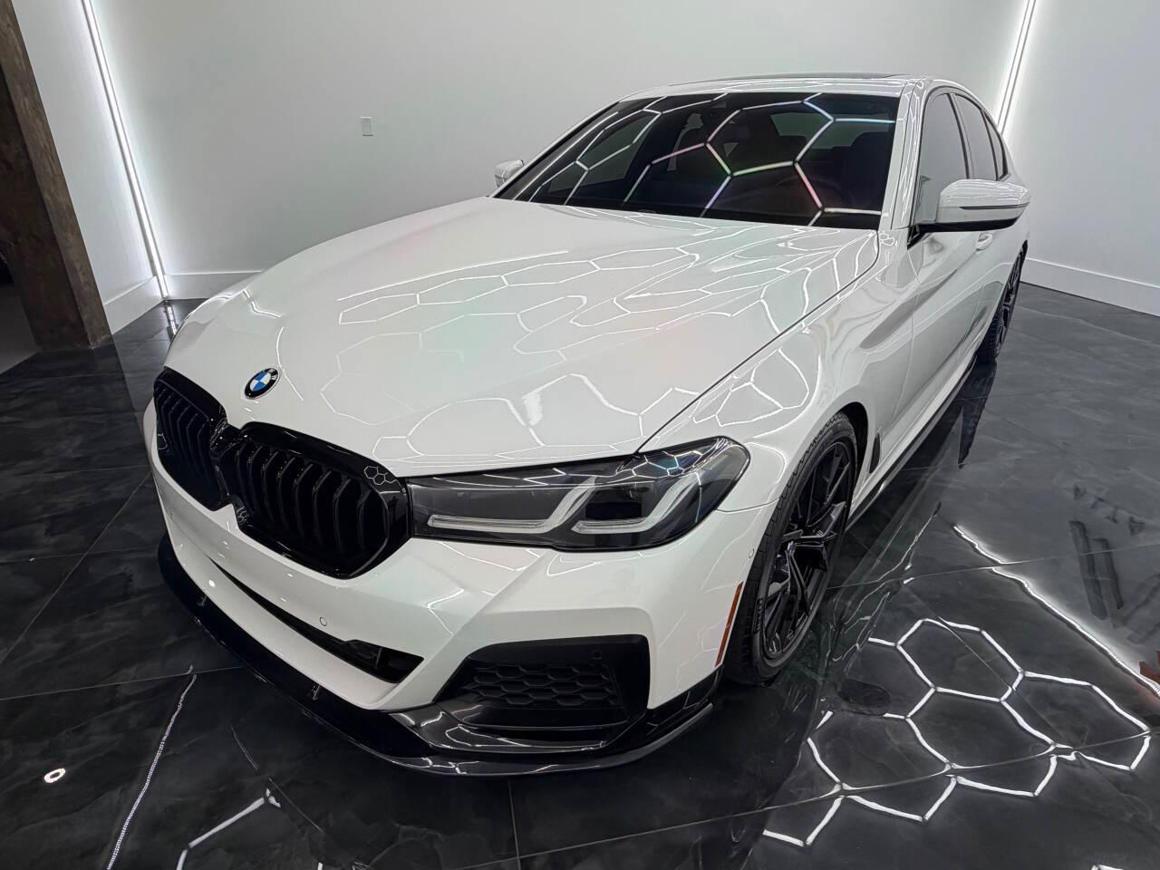 BMW 5-Series 540i xDrive 2021