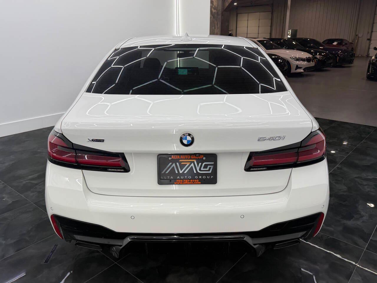 BMW 5-Series 540i xDrive 2021