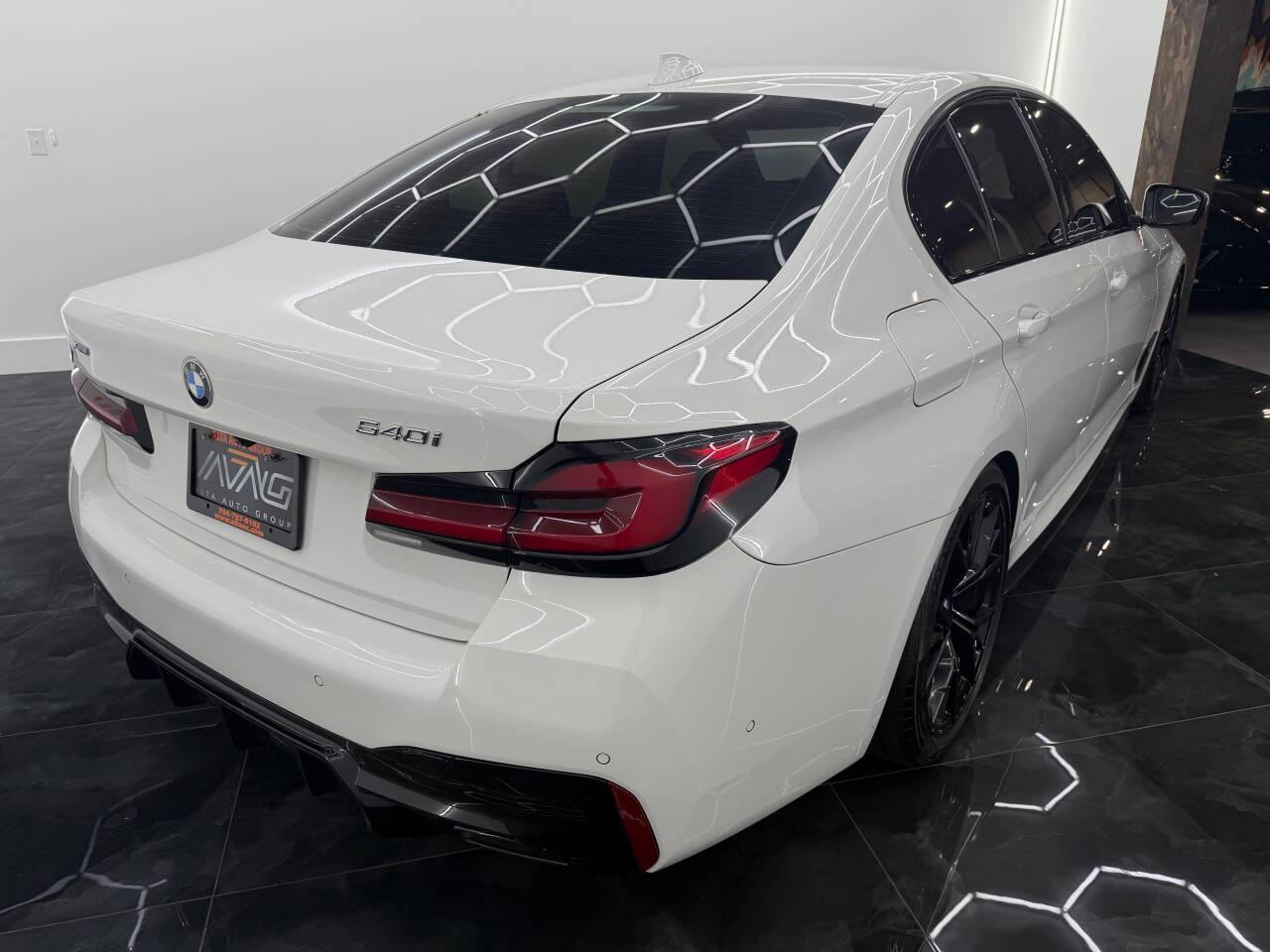 BMW 5-Series 540i xDrive 2021