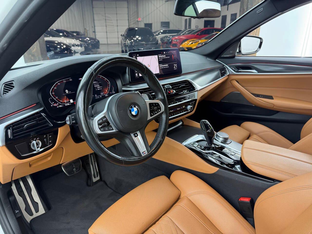 BMW 5-Series 540i xDrive 2021