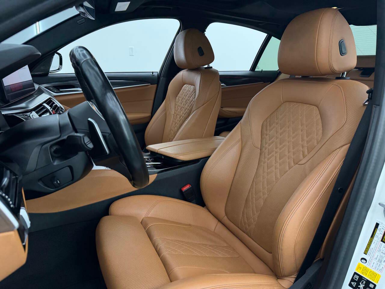 BMW 5-Series 540i xDrive 2021