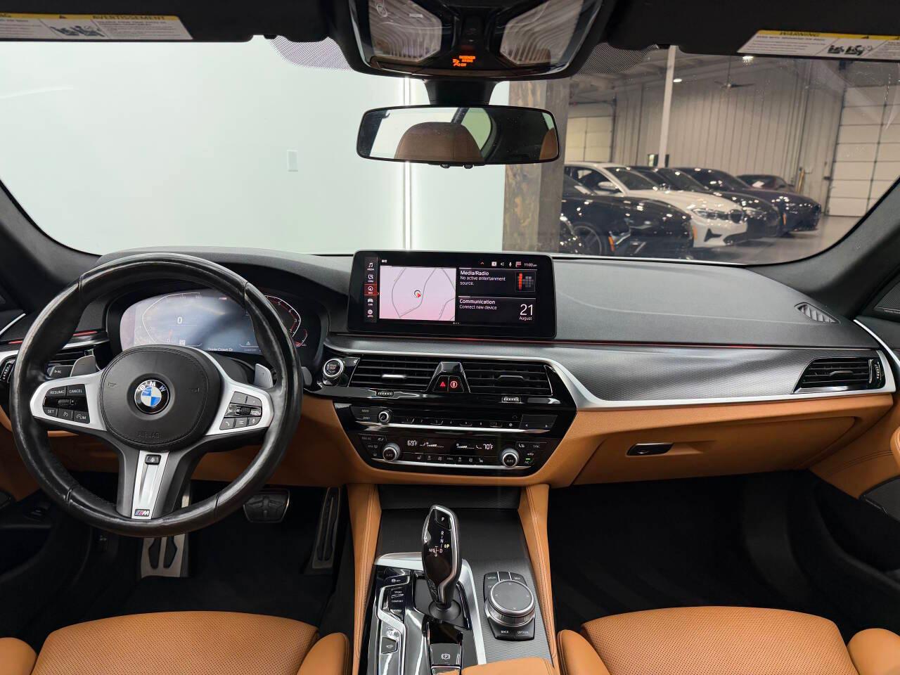 BMW 5-Series 540i xDrive 2021