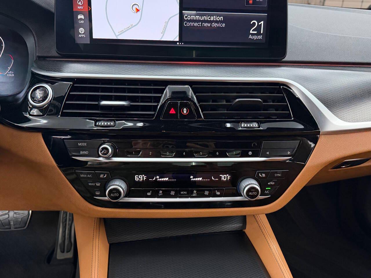 BMW 5-Series 540i xDrive 2021