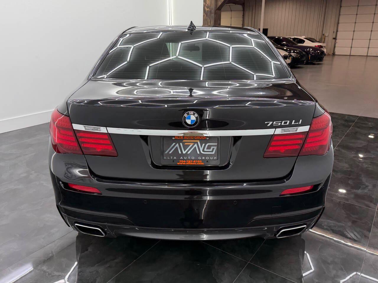 BMW 7-Series 750Li 2013