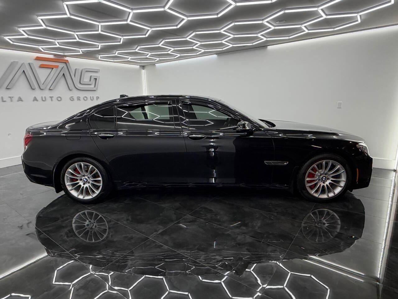 BMW 7-Series 750Li 2013