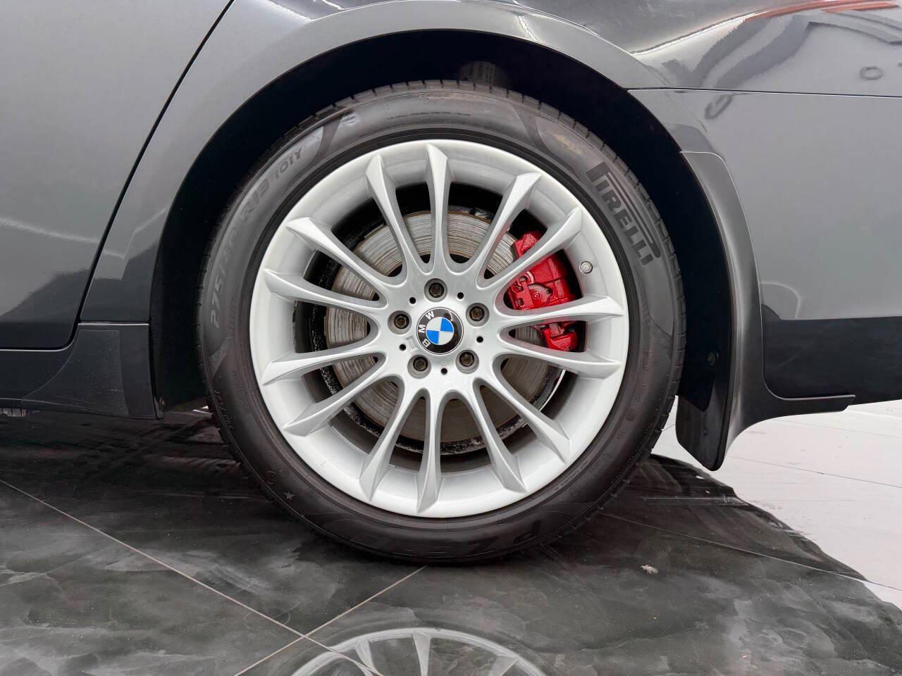 BMW 7-Series 750Li 2013