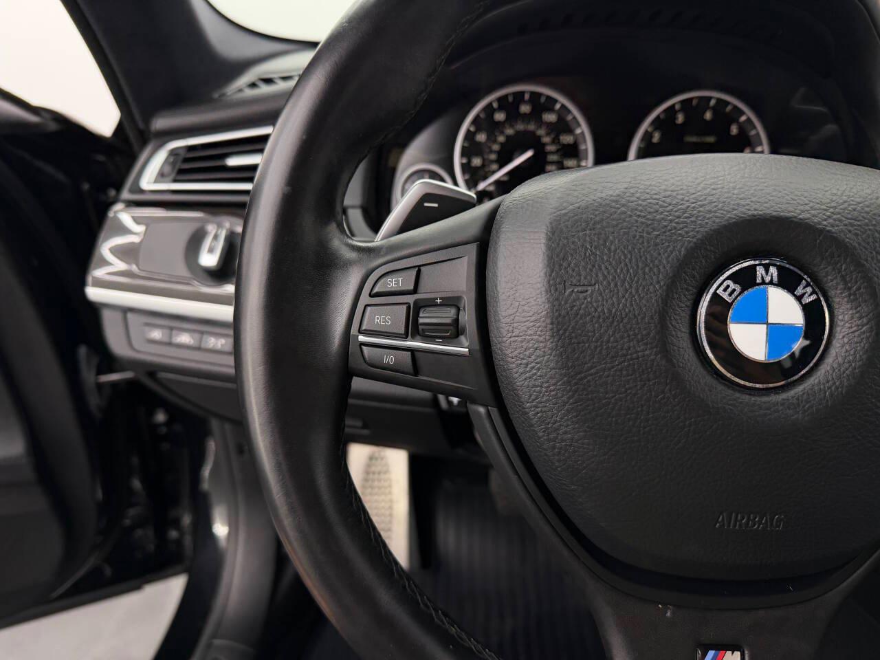BMW 7-Series 750Li 2013