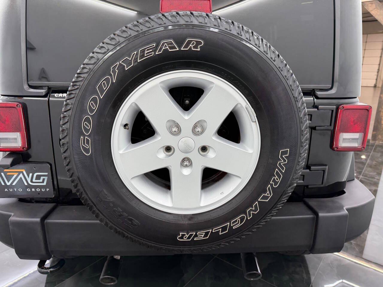 Jeep Wrangler Unlimited Sport 4WD 2017
