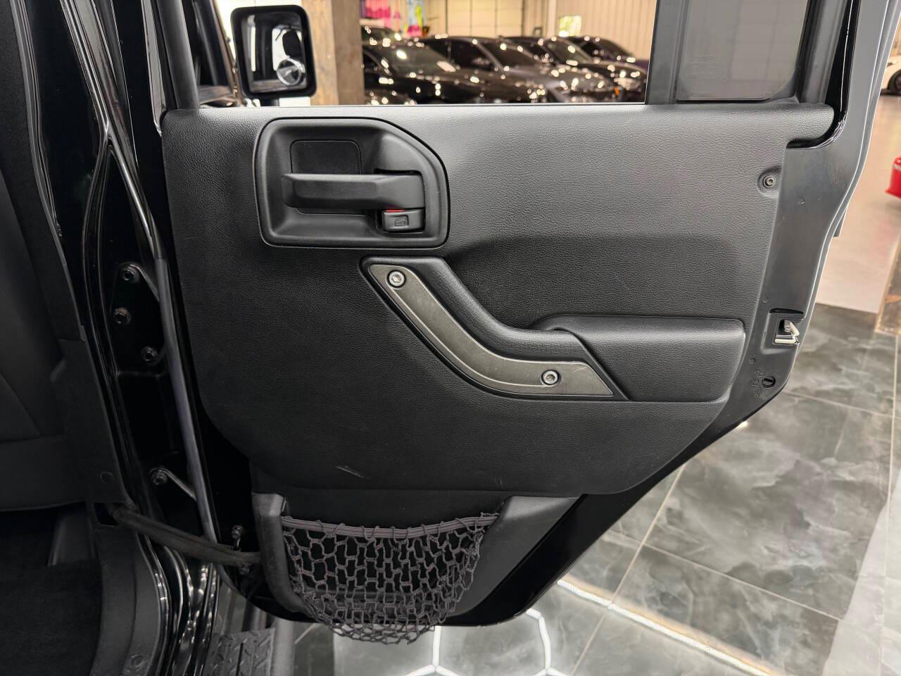 Jeep Wrangler Unlimited Sport 4WD 2017