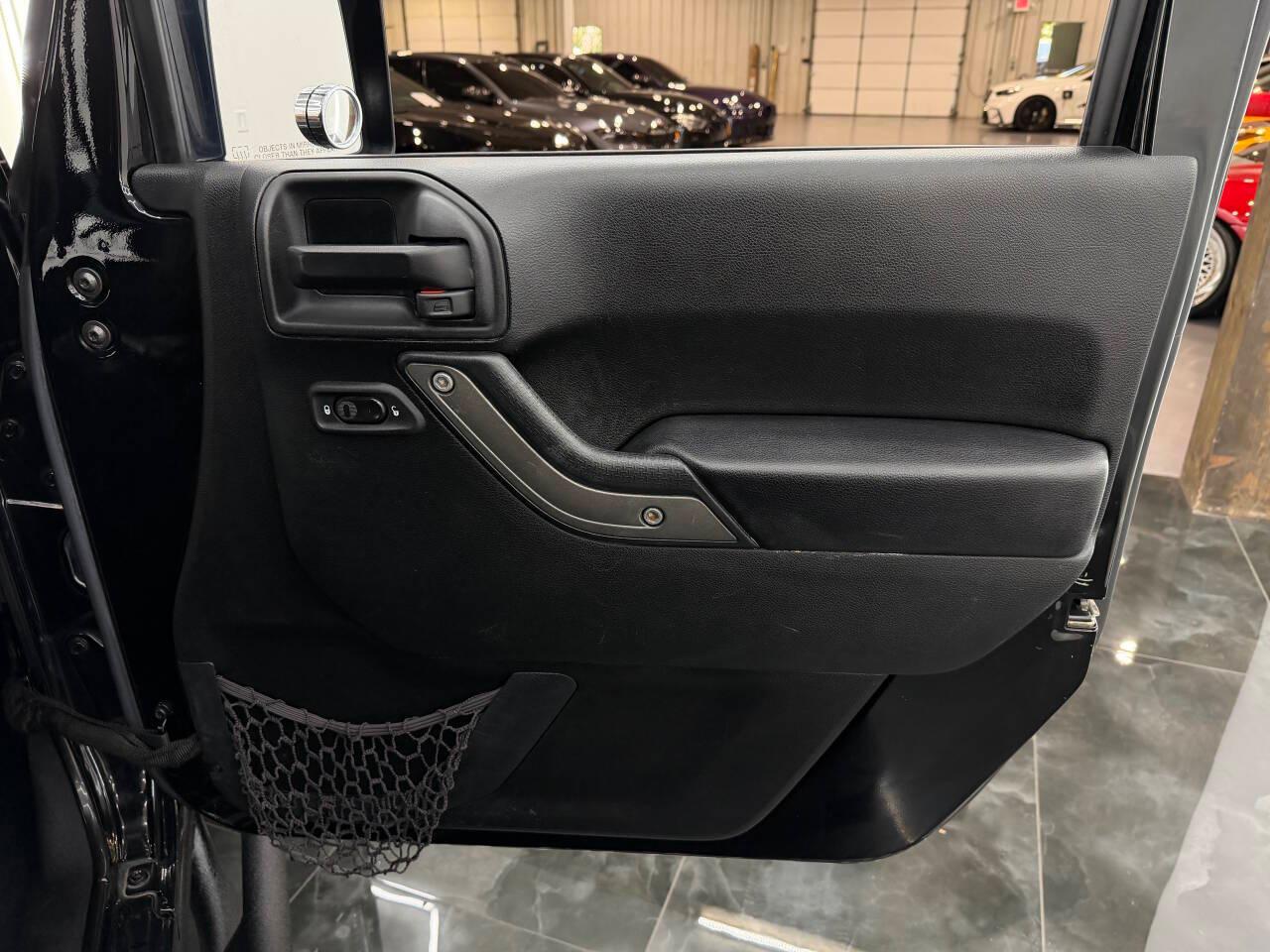 Jeep Wrangler Unlimited Sport 4WD 2017