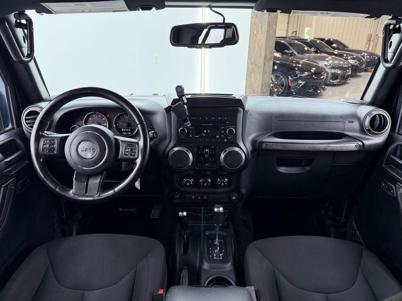 Jeep Wrangler Unlimited Sport 4WD 2017