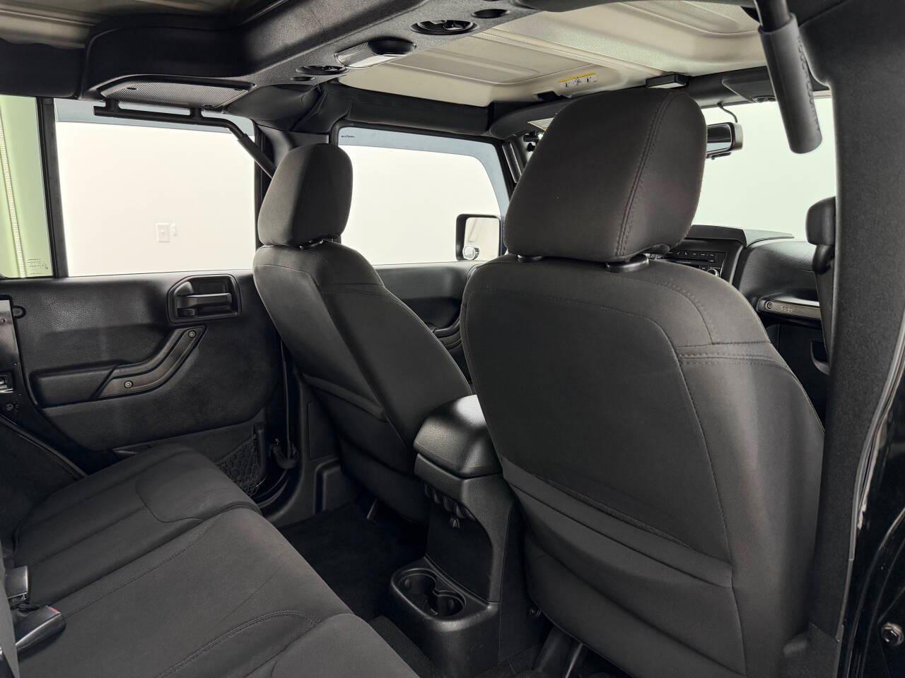 Jeep Wrangler Unlimited Sport 4WD 2017