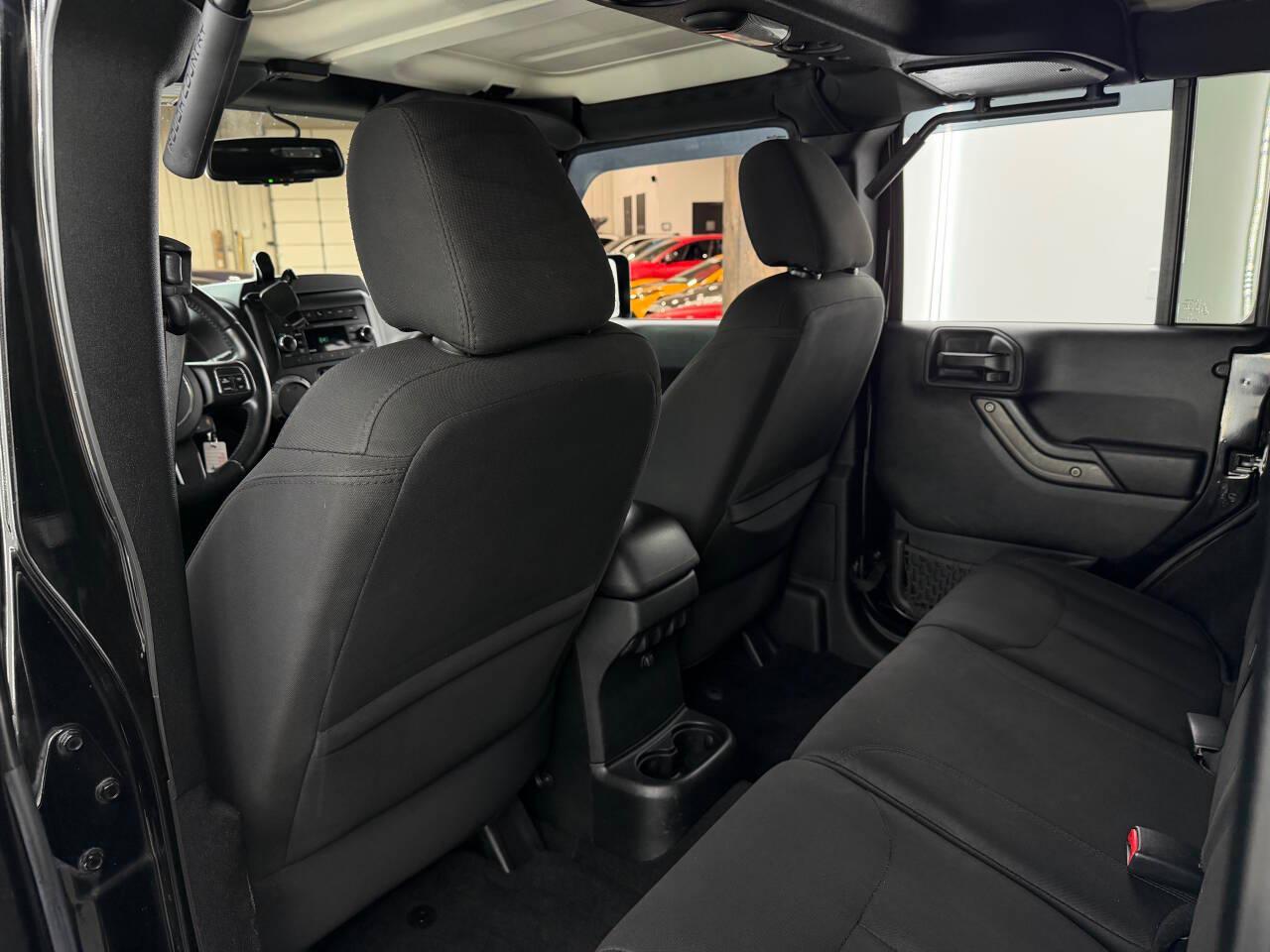 Jeep Wrangler Unlimited Sport 4WD 2017