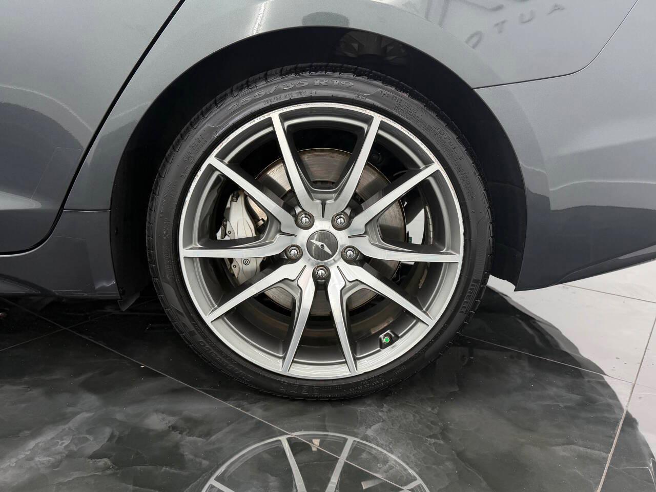 Genesis G70 3.3T Design 2019