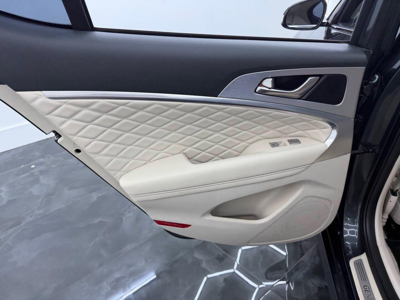 Genesis G70 3.3T Design 2019