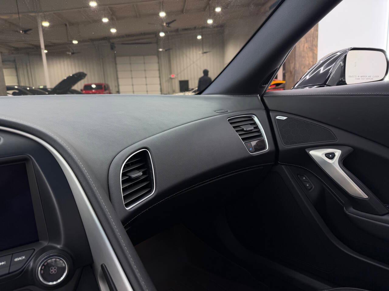 Chevrolet Corvette 1LT Coupe Automatic 2015