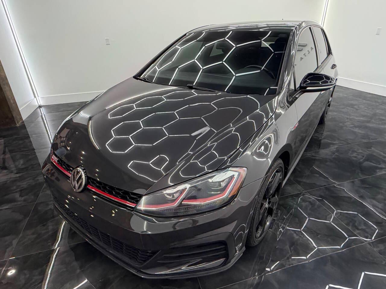 Volkswagen Golf GTI SE 7A 2019