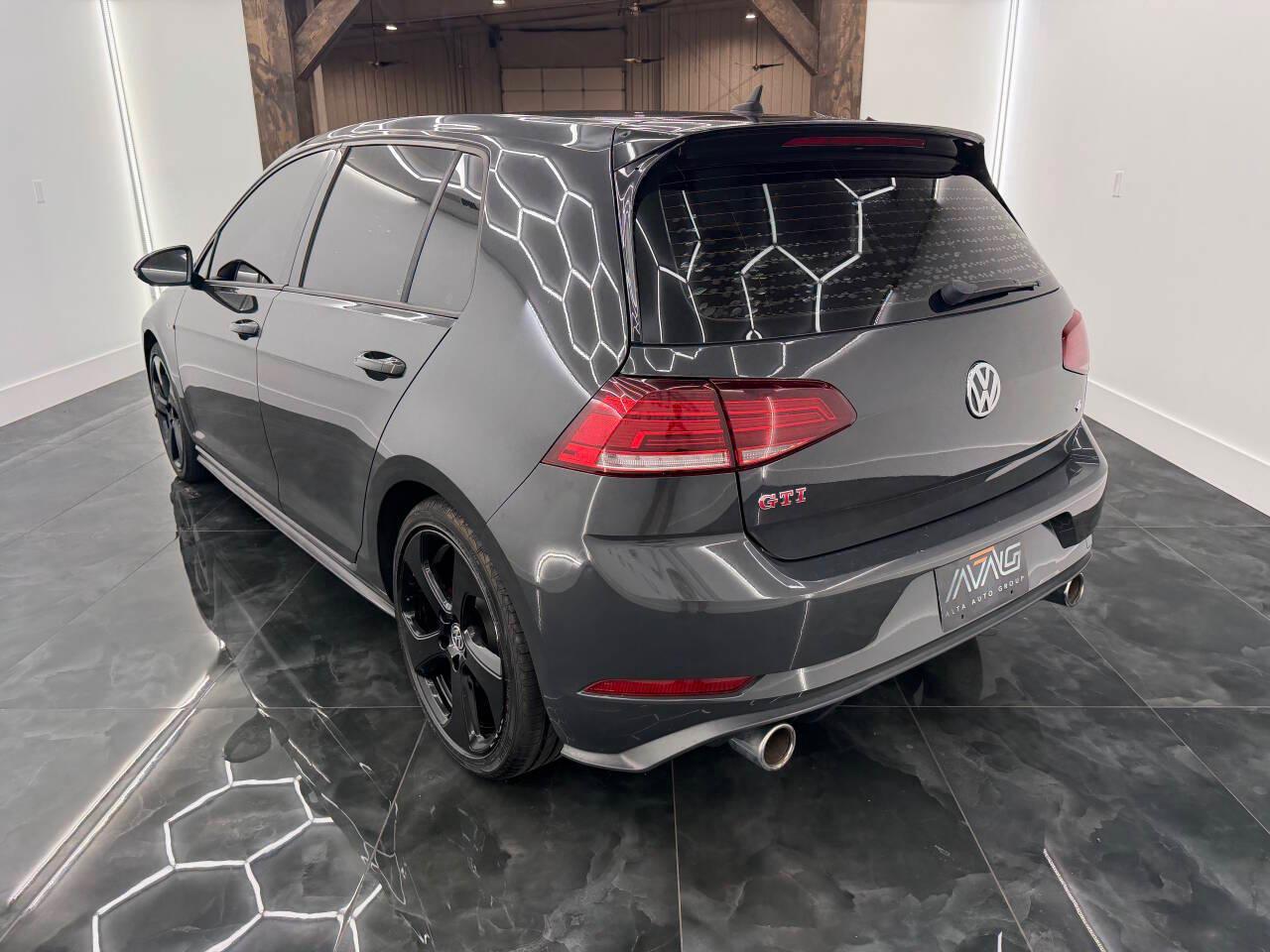 Volkswagen Golf GTI SE 7A 2019