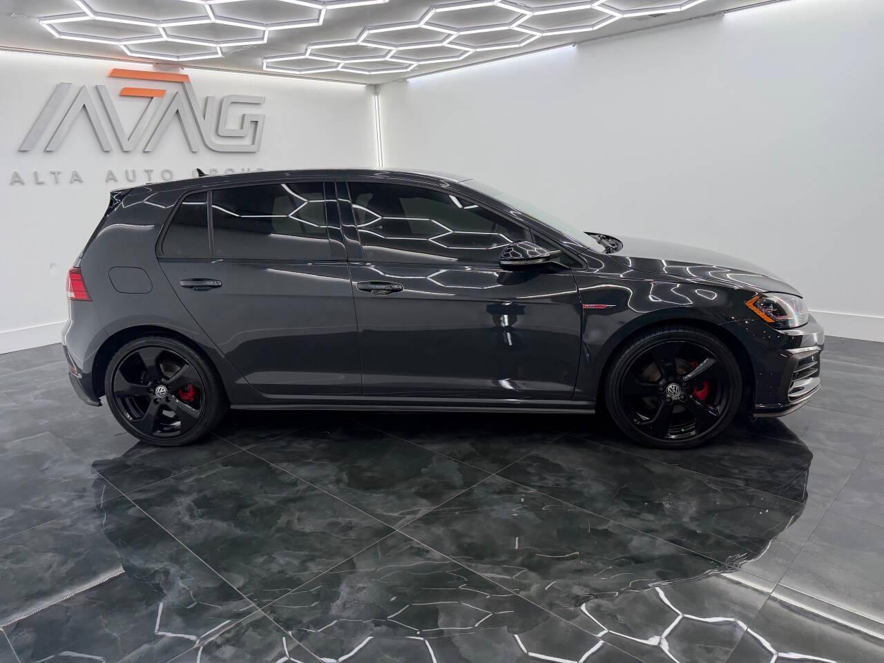Volkswagen Golf GTI SE 7A 2019