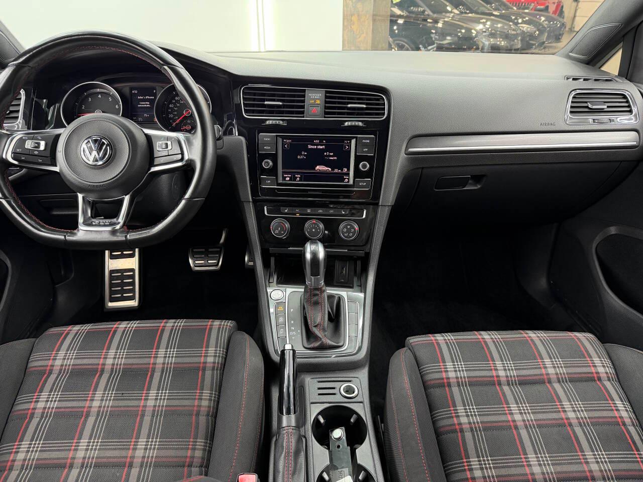 Volkswagen Golf GTI SE 7A 2019