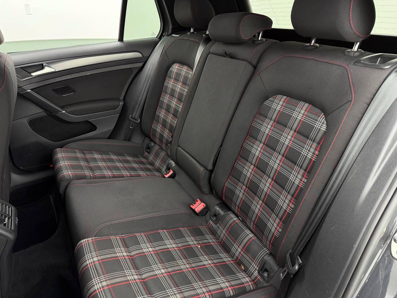 Volkswagen Golf GTI SE 7A 2019