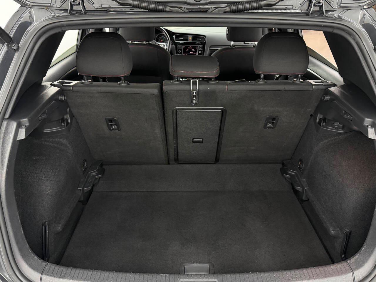 Volkswagen Golf GTI SE 7A 2019