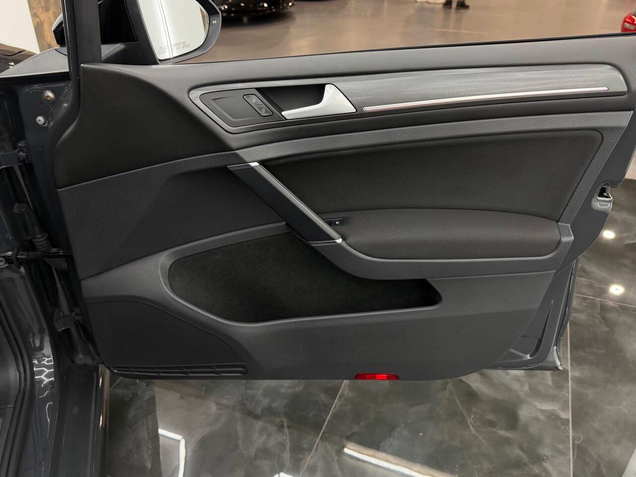 Volkswagen Golf GTI SE 7A 2019