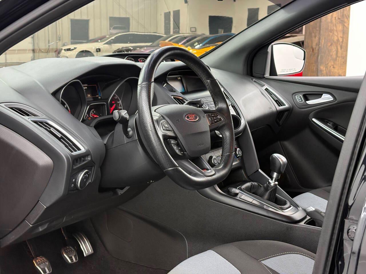 Ford Focus ST Hatch 2018