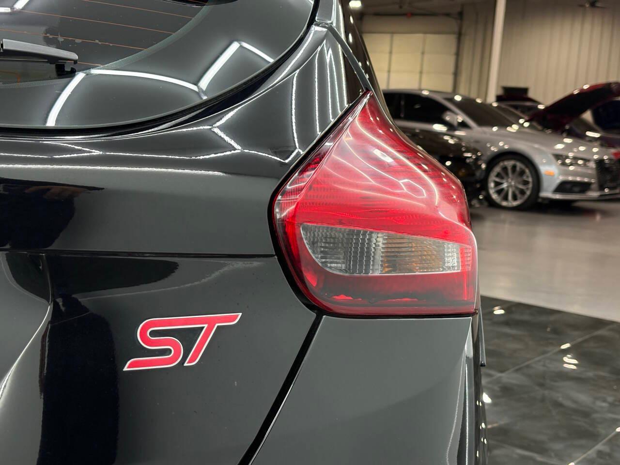 Ford Focus ST Hatch 2018