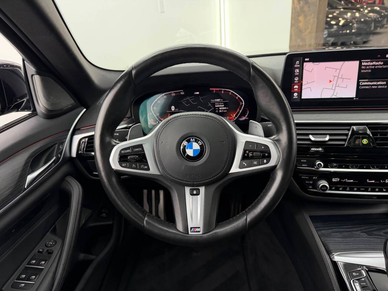 BMW 5-Series 540i 2021