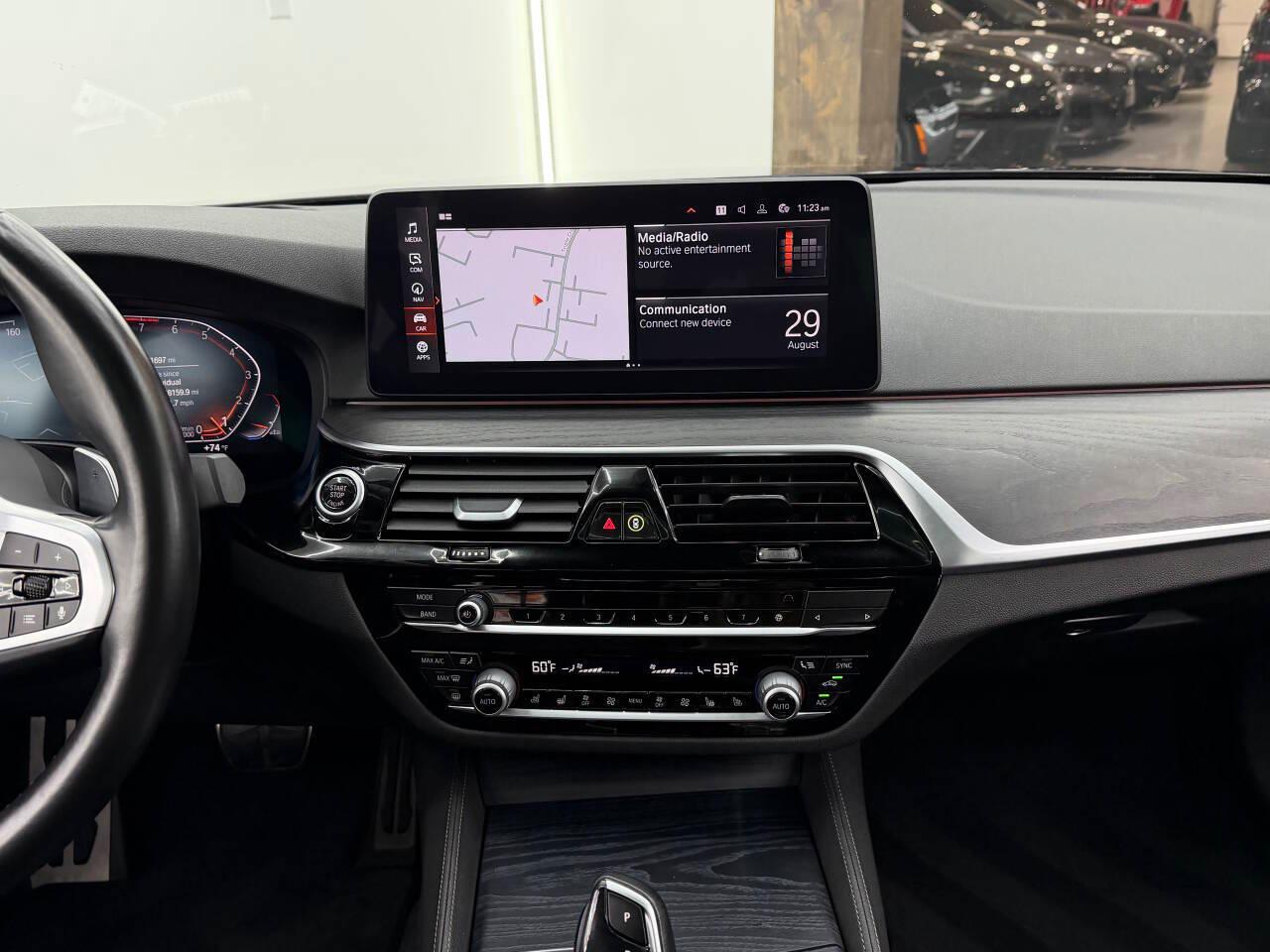 BMW 5-Series 540i 2021